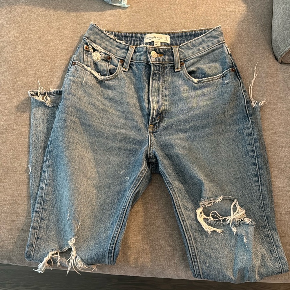 Size 25 mom jeans high rise